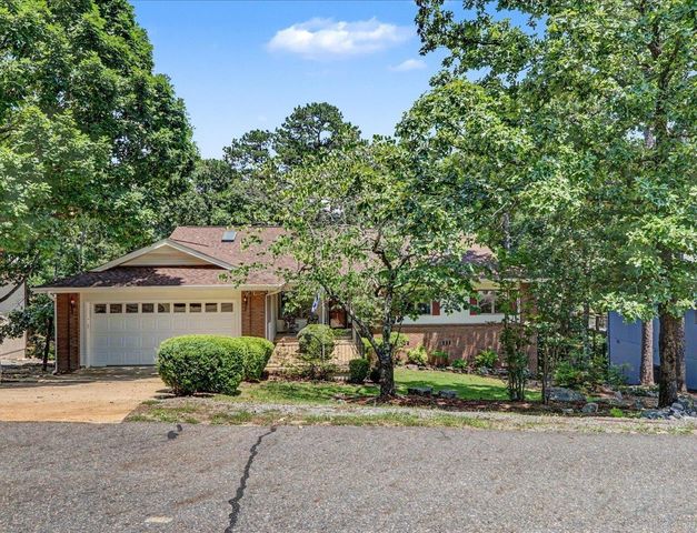 5 Coronado Lane, Hot Springs Village, AR 71909