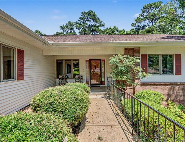 5 Coronado Lane, Hot Springs Village, AR 71909