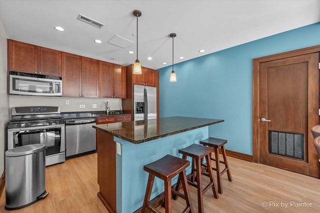 7753 Van Buren Street 206, Forest Park, IL 60130