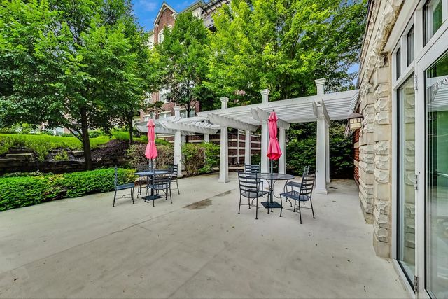 7753 Van Buren Street 206, Forest Park, IL 60130