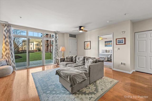 7753 Van Buren Street 206, Forest Park, IL 60130