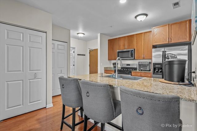 7753 Van Buren Street 206, Forest Park, IL 60130