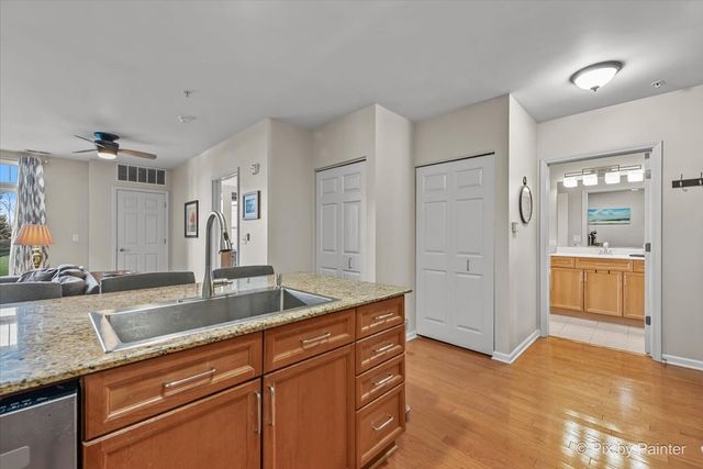 7753 Van Buren Street 206, Forest Park, IL 60130