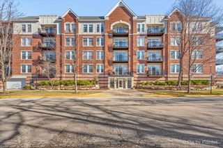 7753 Van Buren Street 206, Forest Park, IL 60130