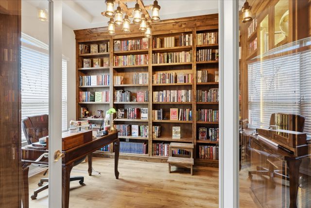 209 Mineral Point Drive, Aledo, TX 76008