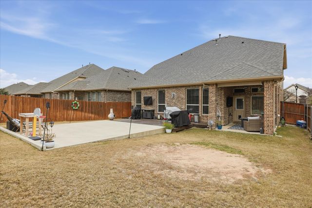 209 Mineral Point Drive, Aledo, TX 76008
