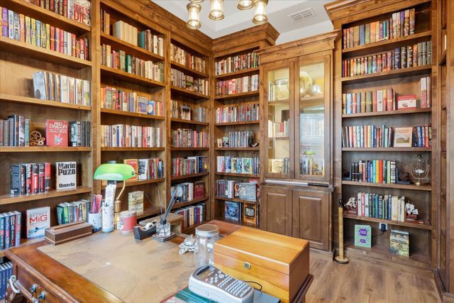 209 Mineral Point Drive, Aledo, TX 76008