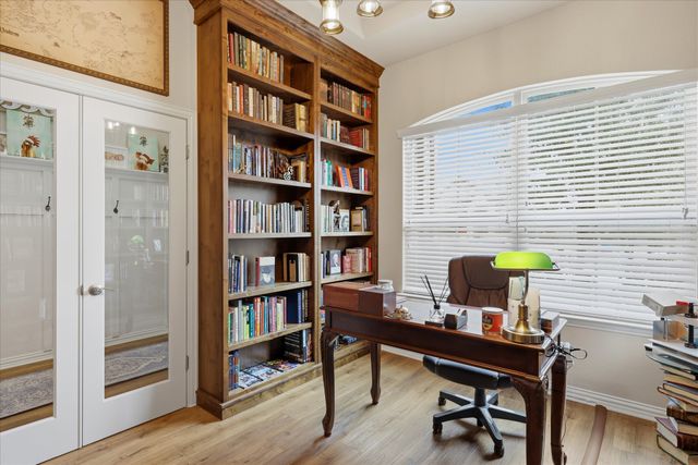 209 Mineral Point Drive, Aledo, TX 76008