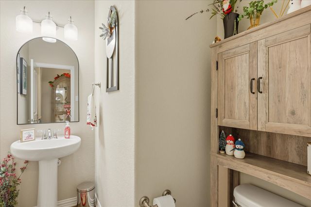 209 Mineral Point Drive, Aledo, TX 76008