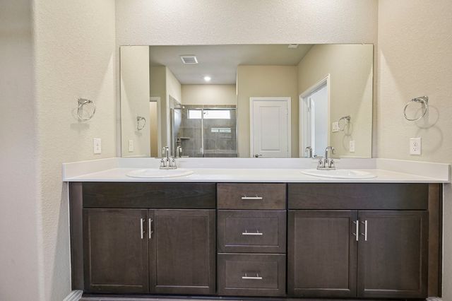 209 Rocky Road, Melissa, TX 75454