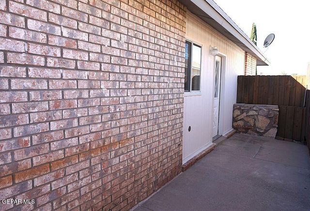 3304 Martina Place, El Paso, TX 79936