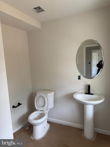 221 HOGBIN RD, Millville, NJ 08332