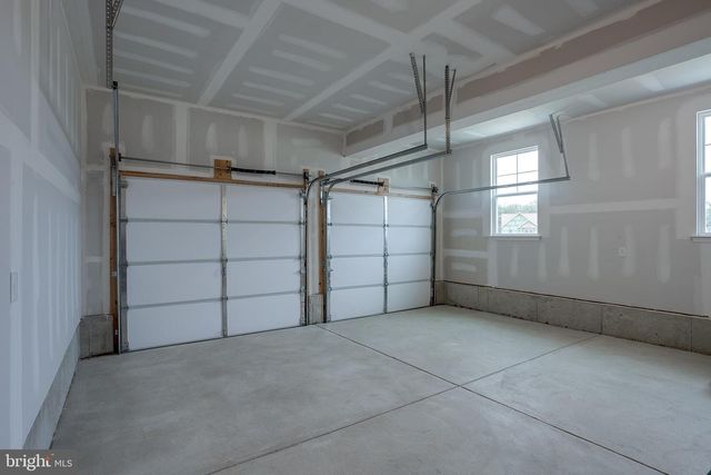 221 HOGBIN RD, Millville, NJ 08332