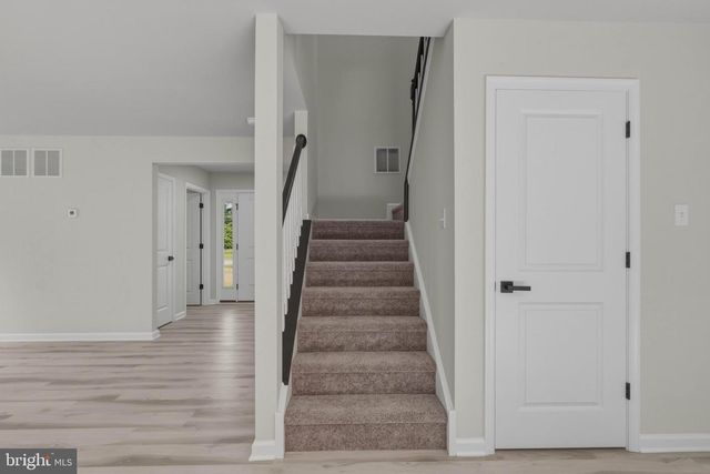 221 HOGBIN RD, Millville, NJ 08332