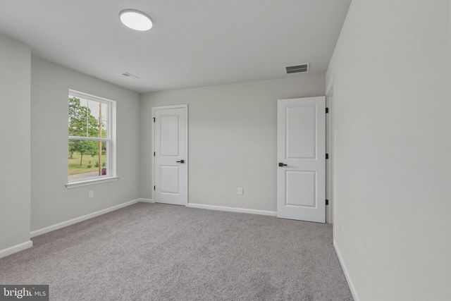 221 HOGBIN RD, Millville, NJ 08332