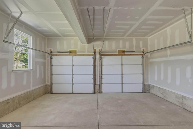 221 HOGBIN RD, Millville, NJ 08332