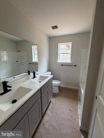 221 HOGBIN RD, Millville, NJ 08332