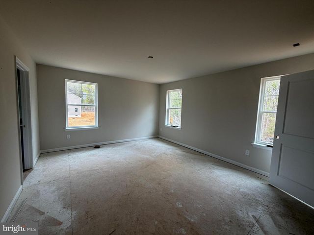 221 HOGBIN RD, Millville, NJ 08332