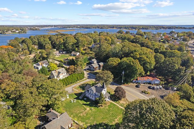 16 Prospect Hill Road, Groton, CT 06340
