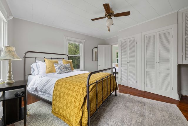 16 Prospect Hill Road, Groton, CT 06340