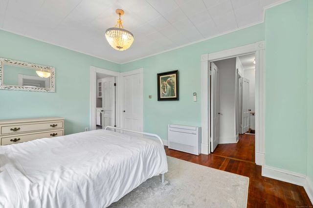 16 Prospect Hill Road, Groton, CT 06340