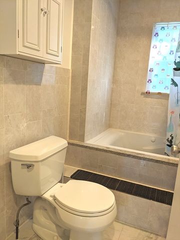 53 Sunset Hill Rd, Boston, MA 02132