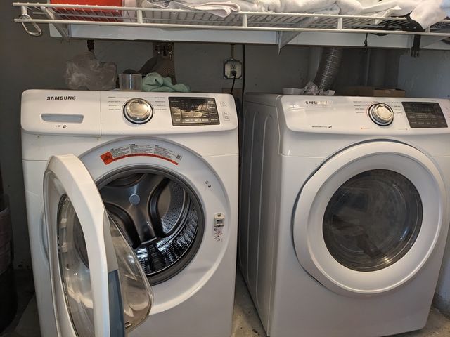 53 Sunset Hill Rd, Boston, MA 02132