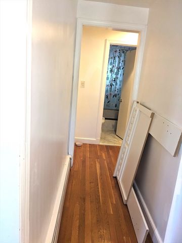 53 Sunset Hill Rd, Boston, MA 02132