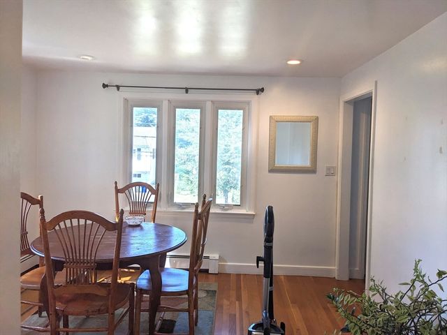 53 Sunset Hill Rd, Boston, MA 02132