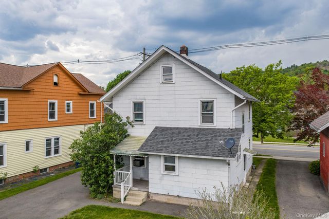5 Kingston Avenue, Port Jervis, NY 12771