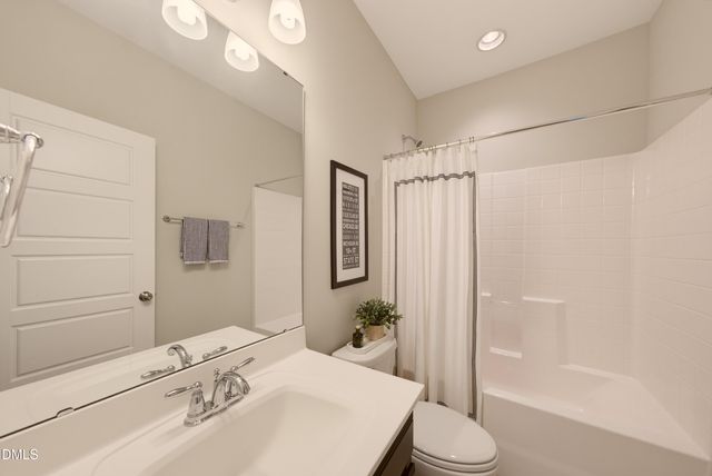 11821 Friendship Oak Trail, Raleigh, NC 27613