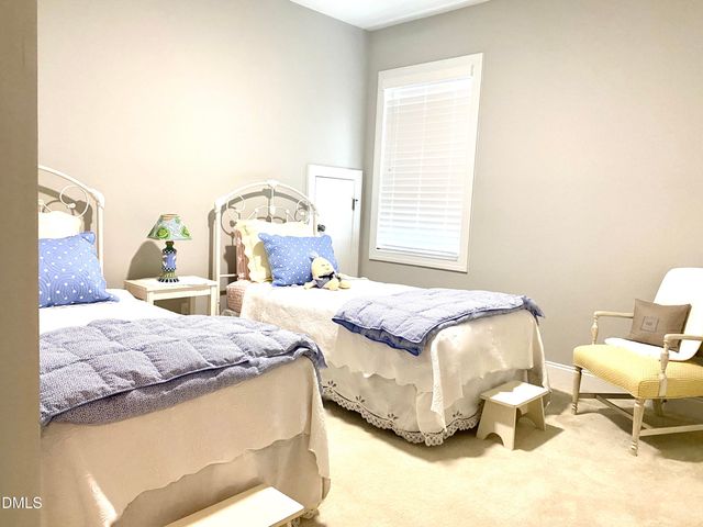 11821 Friendship Oak Trail, Raleigh, NC 27613