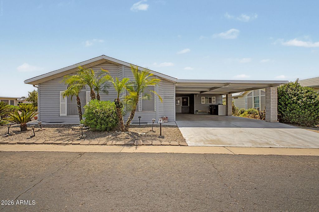 2550 S ELLSWORTH Road 225, Mesa, AZ 85209