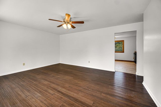 433 Nantucket Road, Valparaiso, IN 46385