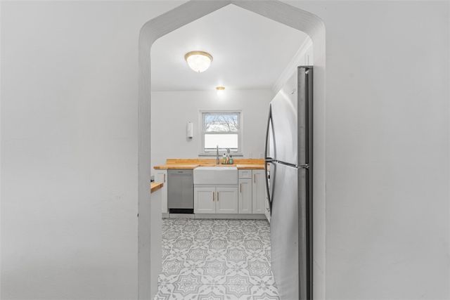 105 Delafield Rd, Aspinwall, PA 15215