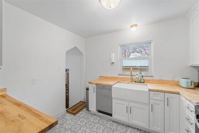 105 Delafield Rd, Aspinwall, PA 15215