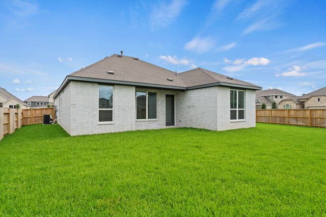 2720 Grove Crest Drive, Rosenberg, TX 77469