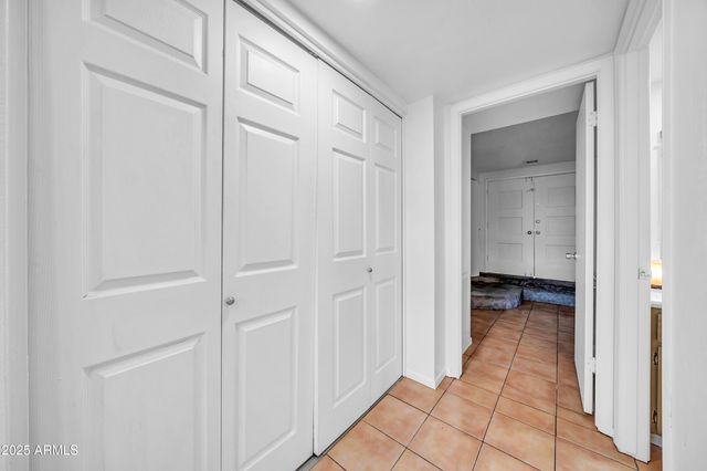 7877 N 49TH Avenue, Glendale, AZ 85301