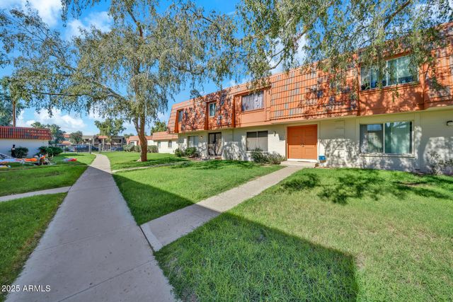 7877 N 49TH Avenue, Glendale, AZ 85301