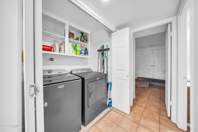 7877 N 49TH Avenue, Glendale, AZ 85301