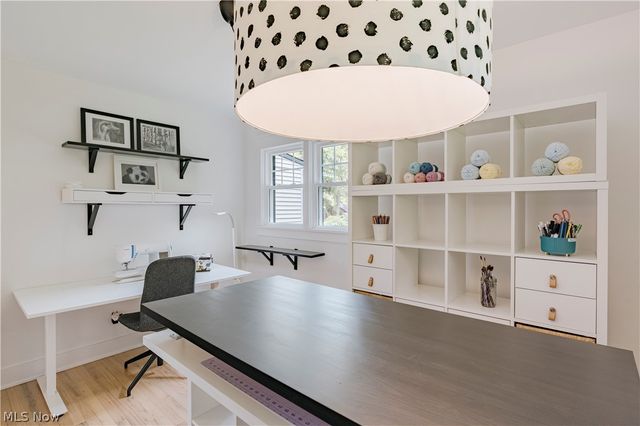 15437 Hemlock Point Road, Chagrin Falls, OH 44022