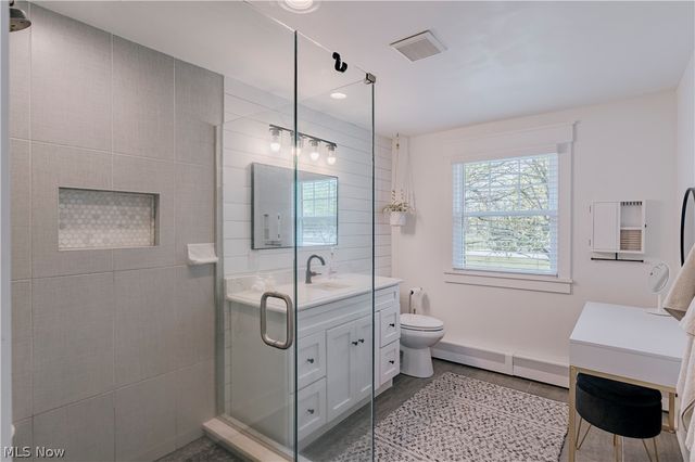 15437 Hemlock Point Road, Chagrin Falls, OH 44022