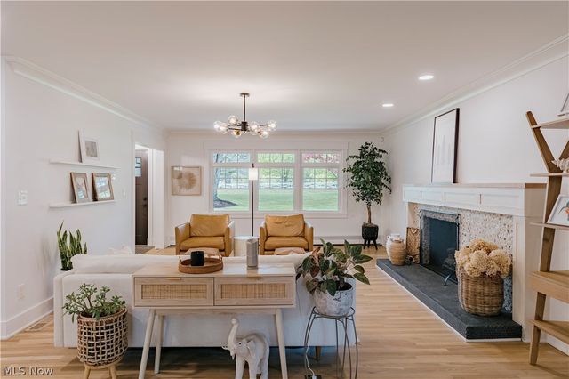 15437 Hemlock Point Road, Chagrin Falls, OH 44022