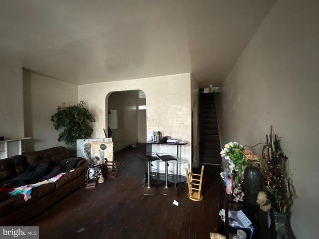 3416 N FRONT ST, Philadelphia, PA 19140