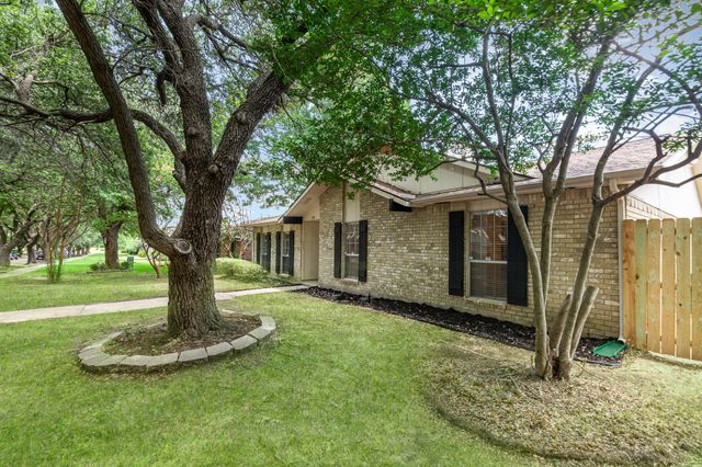 1200 Middle Cove Drive, Plano, TX 75023