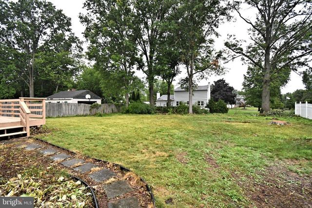 1017 EMERALD AVE, Lansdale, PA 19446