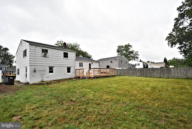 1017 EMERALD AVE, Lansdale, PA 19446