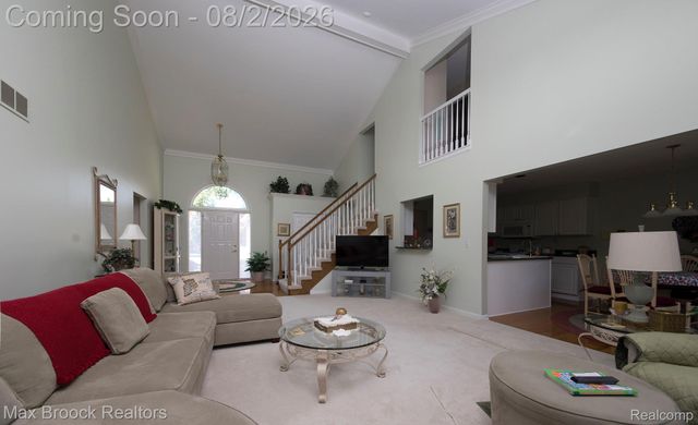 20685 Hillsboro Drive, Macomb Township, MI 48044