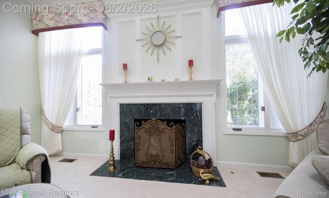 20685 Hillsboro Drive, Macomb Township, MI 48044