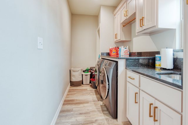 113 Smith, Tioga, TX 76271